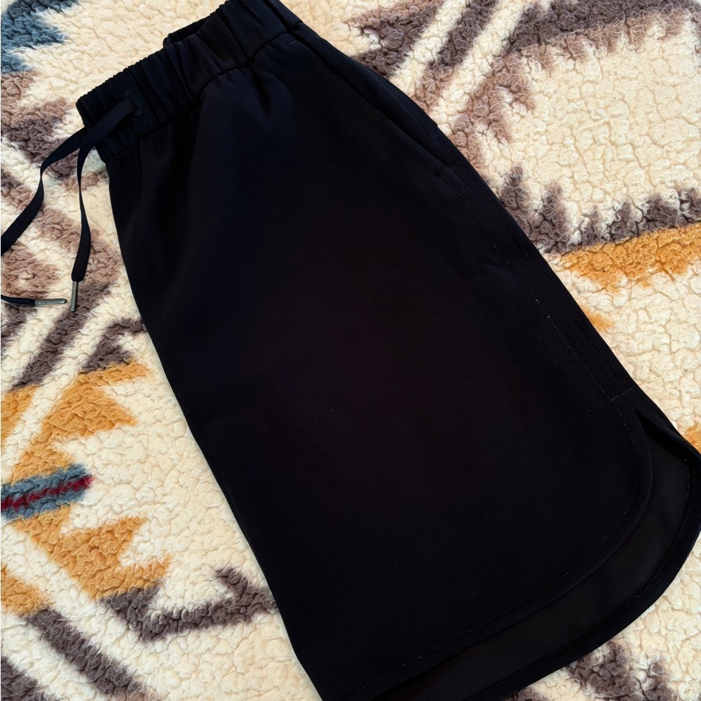 Lululemon On the Fly Skirt - Picture 3 of 6